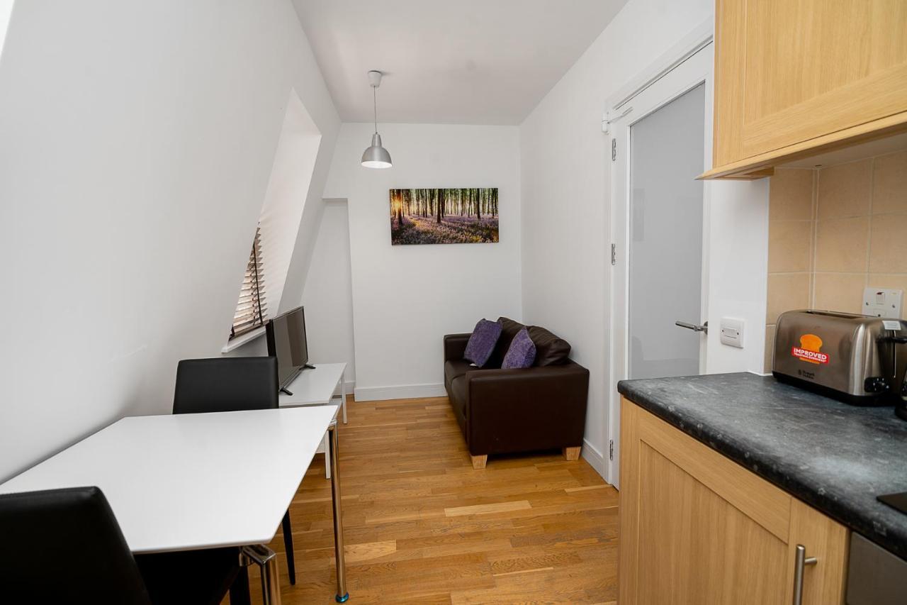 דירות Modern 1 Bed Flat For Up To 2 People In Holborn, London With Free Wifi מראה חיצוני תמונה