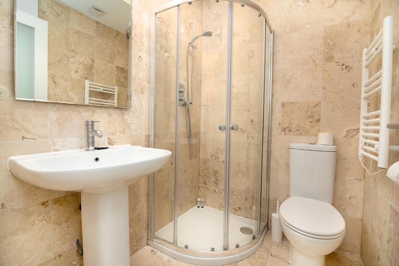 דירות Modern 1 Bed Flat For Up To 2 People In Holborn, London With Free Wifi מראה חיצוני תמונה